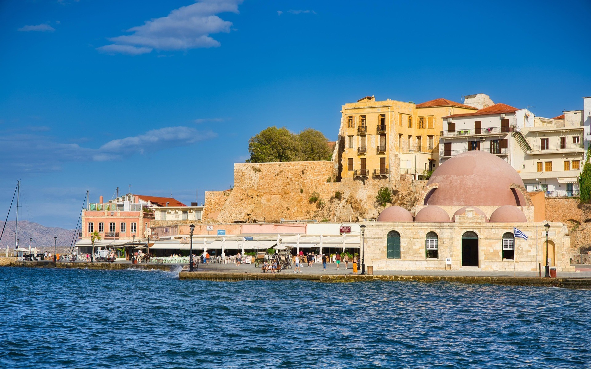 How Many Days in Chania